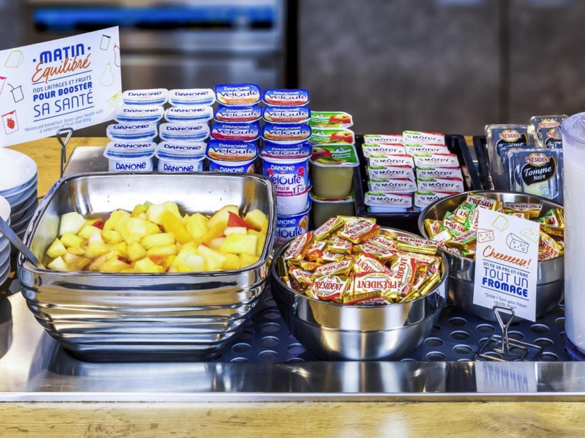 Ibis Budget London Heathrow Central Hounslow Bagian luar foto